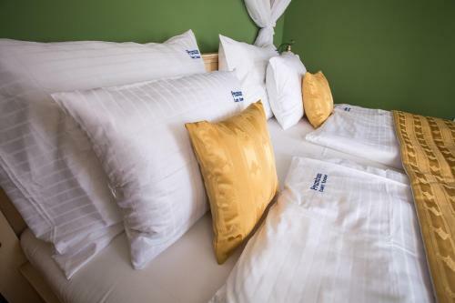 Hostel Pension Premium