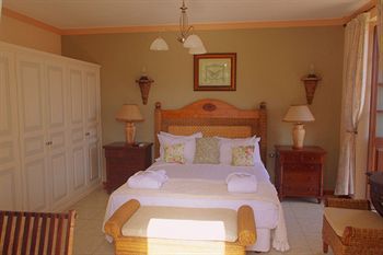 Wohnsitz Faros Suites