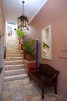 Wohnsitz Faros Suites