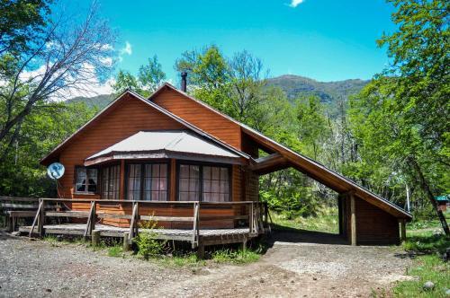 Herberge Hostal Y Caba�as Los �irres
