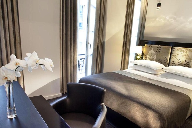 Hotel Caron
