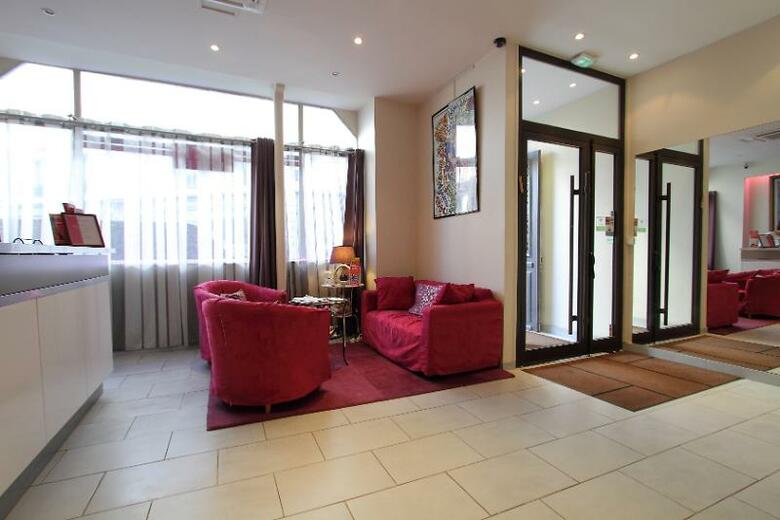 Pink Hotel