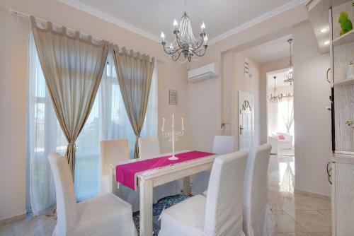 Olympia Prime House