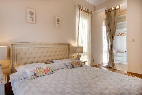 Olympia Prime House
