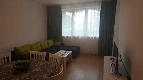 Zelev Apartments