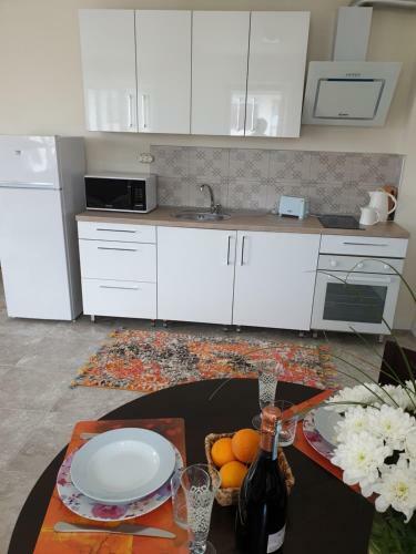 Apartment Emerald Hills