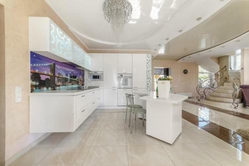 Vip House Near Sea