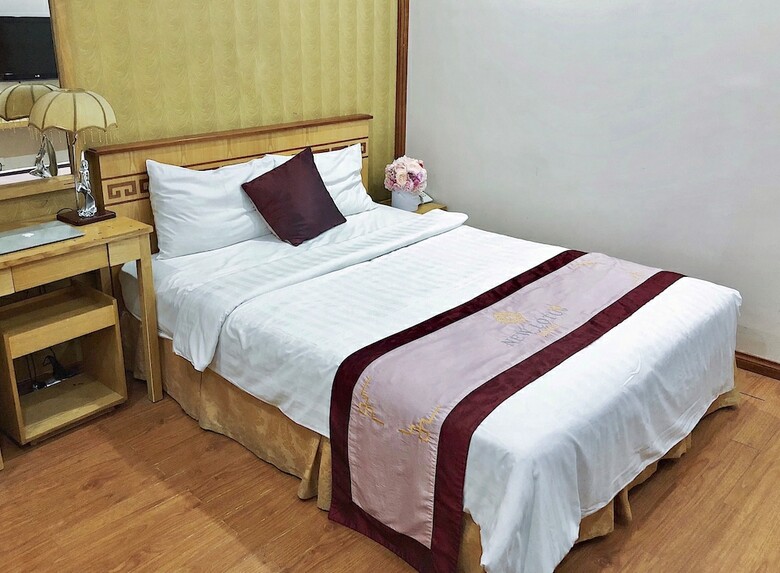 New Lotus Hotel