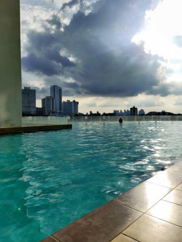 Ksl D'esplanade Studio Apartment 2