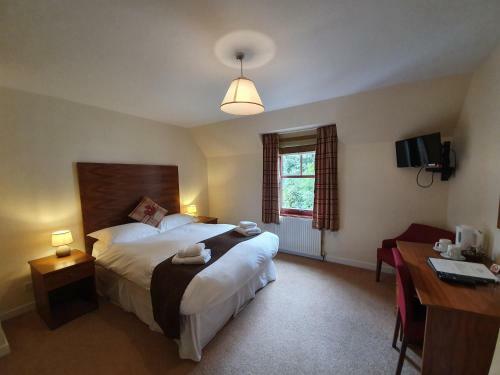 Gasthof Lochailort Inn