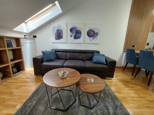 Apartment Tri S Lux