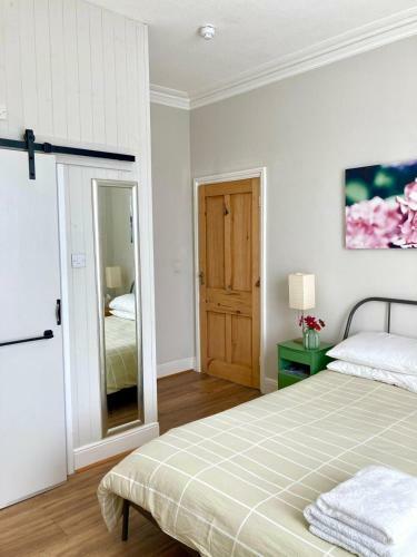 Hostel Riviera