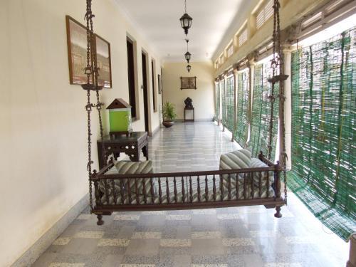 Hotel Nilambag Palace
