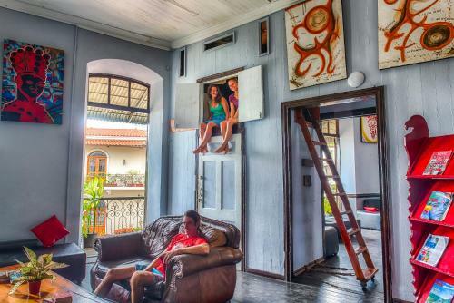 Lunas Castle Hostel