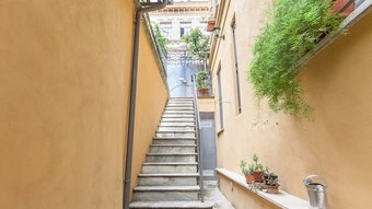 Apartment Rental In Rome Portico Ottavia Garden