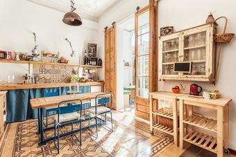 Bed & Breakfast Factory Suites Barcelona