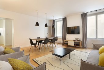 Apartment Pick A Flat's Saint Germain Corneille