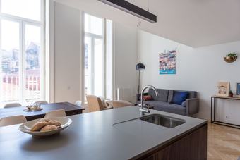 Apartments Bright & Spacious Sanctuary In The Center Of Porto
