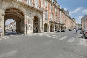 Apartment Appart 5p - Place Des Vosges By Weekome