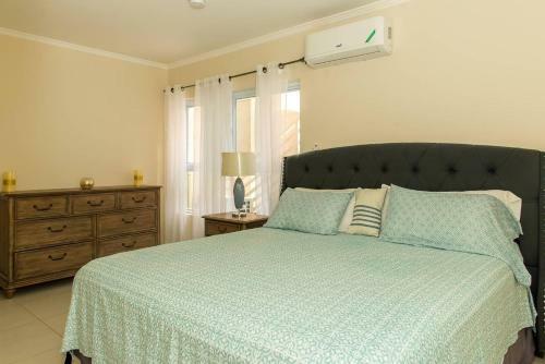 Appartement Modern Decor Over Looking City 24/7 Security