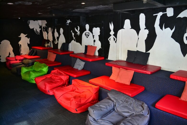 Hotel Maze Backpackers