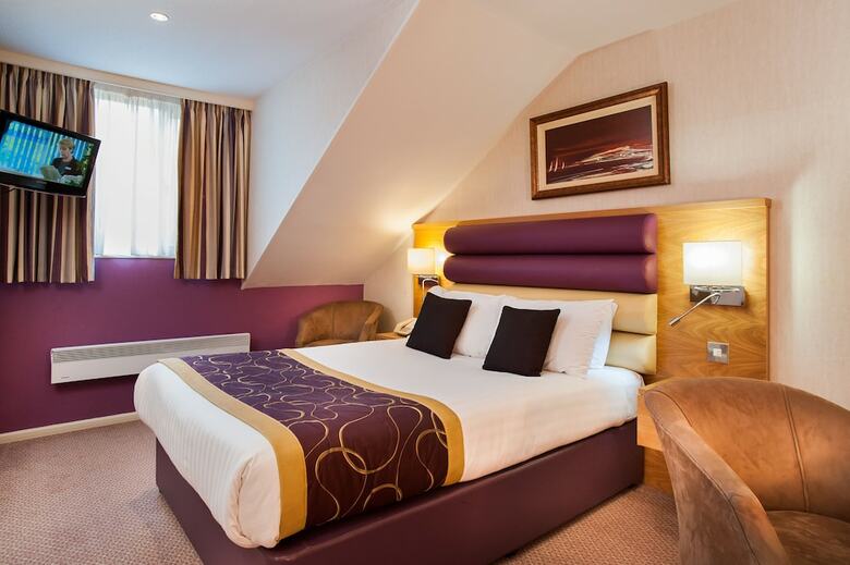 Abbey Hotel