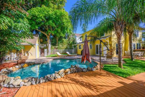 Garden Breeze Oasis