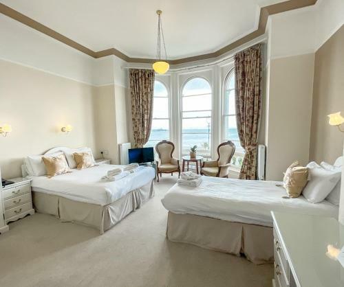 St Kilda Hotel