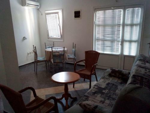 Appartement Helena Holiday Home