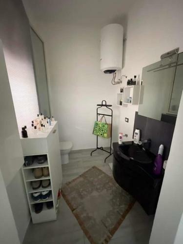 Villa White Home