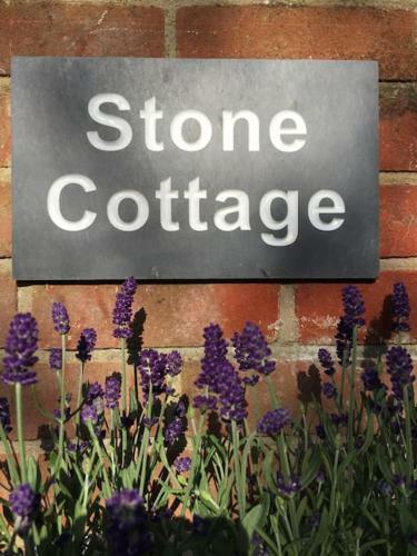 Bed And Breakfast Stone Cottage