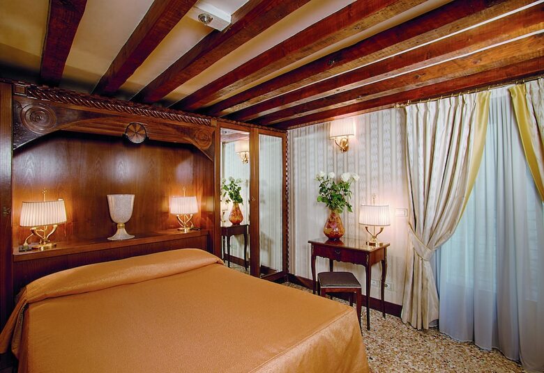 Hotel Palazzo Stern