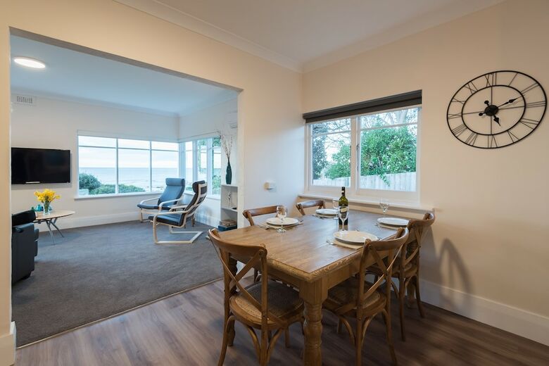 Sunrise At Penguin