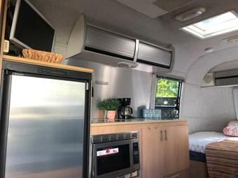 Appartement G - Airstream In The Center Of It All