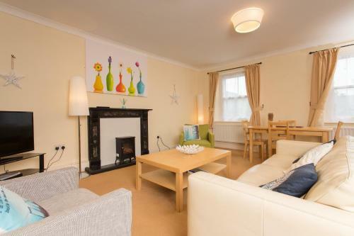 Royal Discovery Bed & Breakfast