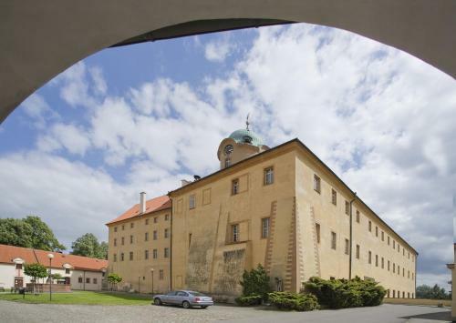 Hotel Z�me?ek