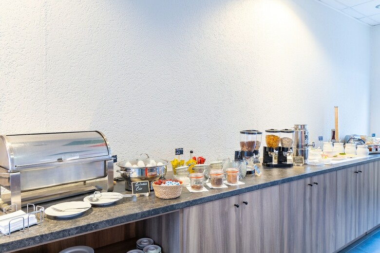 Days Inn Berlin West Hotel