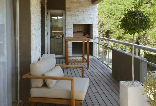 Suite House Carilo Apartment