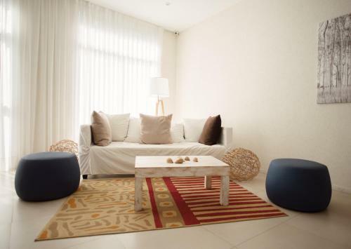 Suite House Carilo Apartment