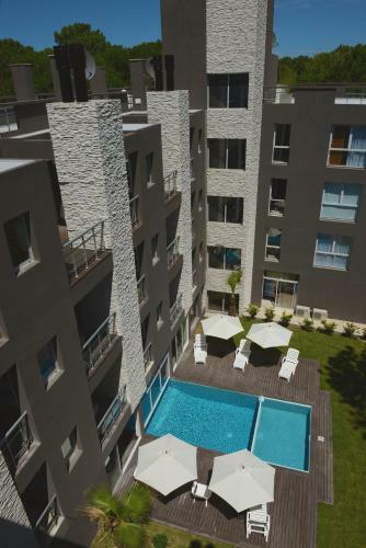 Suite House Carilo Apartment