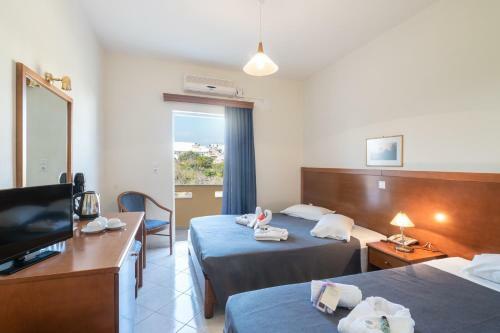 Hiona Holiday Hotel