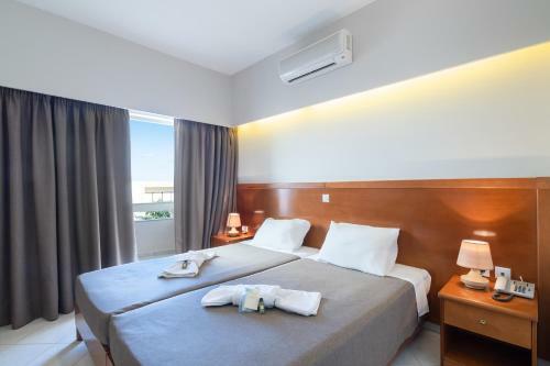 Hiona Holiday Hotel