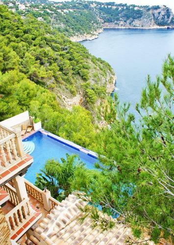 Villa Aqua