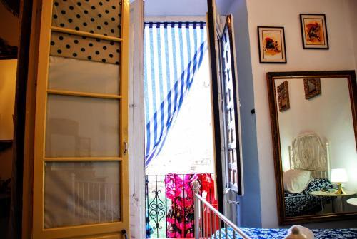 Hostel Patio 19 Bed & Breakfast