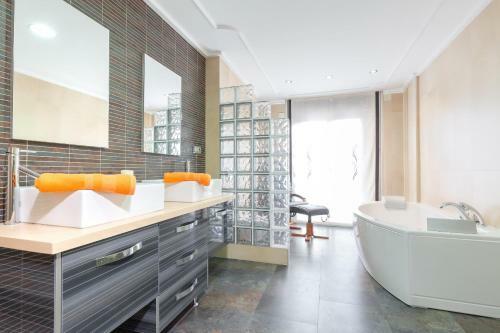 Fidalsa Amazing Mountain View Villa