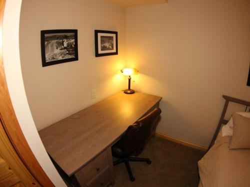 Hutson's Hideaway Apartment