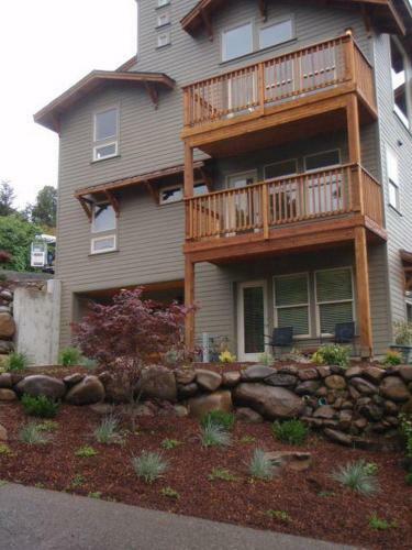 Hutson's Hideaway Apartment