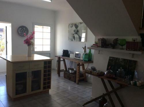 Marina Lounge Home