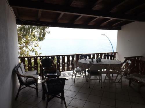 Cala Gonone Acquadolce Seafront Apartment