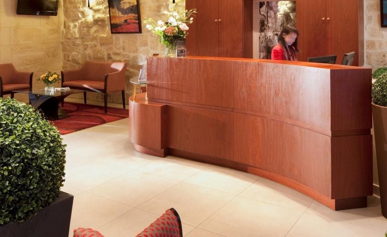 Saint-honor� Hotel